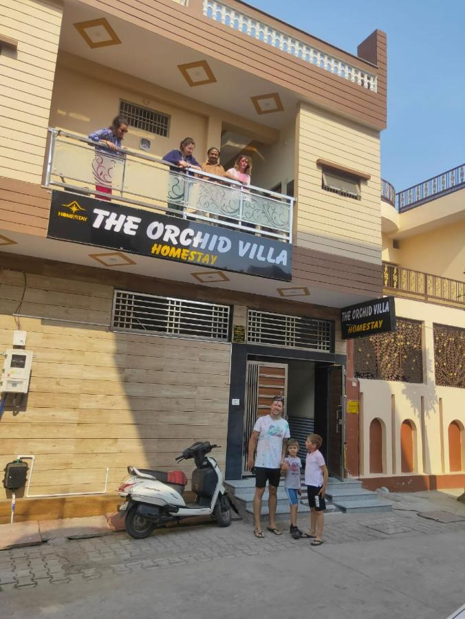 The Orchid Villa Homestay - Walkable Distance From Taj Mahal Agra  Εξωτερικό φωτογραφία
